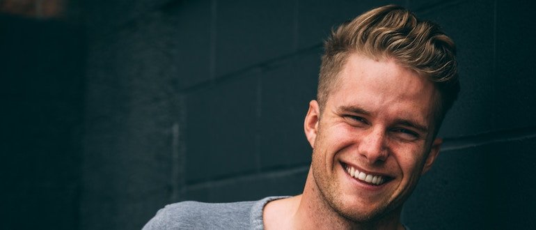 Take-Your-Salary-from-5-Figures-to-6-Figures-in-7-Steps-Wordpress