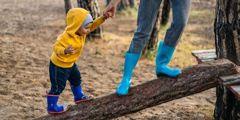 baby financial goals climbing tree