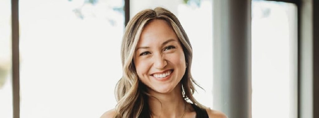 How I Make $10,000 Per Month from YouTube