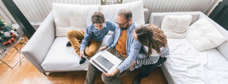 YNAB vs. Rocket Money: Which Budgeting App Fits Your Family’s Needs?
